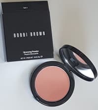 Image of RRP £30 NEW BOXED Bobbi Brown Bronzing Powder 8g (Full Size) -Shade: Dark 3
