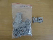 Image of 15 x Phoenix Contact PT 2,5-MT 2.5mm terminal blocks