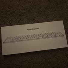 Image of Apple Magic Keyboard - British English - MK2A3B/A A2450