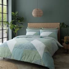 Image of Catherine Lansfield Larsson Geo Easy Care Reversible Duvet/Bedding Set Green