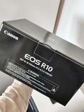 Image of Canon EOS R10 24.2MP Mirrorless Camera - Black (RF-S 18-150mm f/3.5-6.3 IS STM)