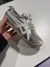 Image of Onitsuka Tiger Mexico 66 Pure Silver/Off White 183B5660-021 UK 4.5 EU38 Rrp £170