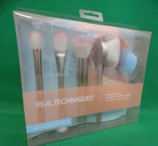 Image of Real Techniques Endless Summer 6-Piece Radiance Kit.