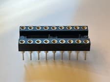 Image of 18 WAY BEST QUALITY  DIL TURNED PIN IC SOCKETS (x1)                        bsa0H