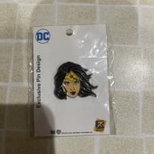 Image of New & Sealed Wonder Woman DC Fansets Pin badge