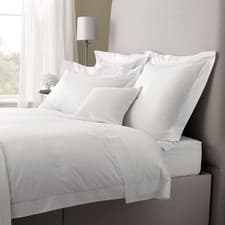 Image of Linens Limited 100% Egyptian Cotton 200 Thread Count Oxford Pillow Cases, Pair