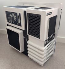Image of Thermaltake Level 10 GT Snow Edition | Rare | Never Used