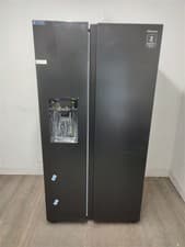 Image of Hisense RS694N4TBE Fridge Freezer 50/50 Total No Frost - Black [ID2111047441]