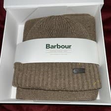 Image of Barbour Sandstone Beanie & Scarf Set
