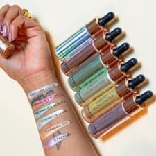Image of REVOLUTION Liquid Highlighter 18ml -  CHOOSE SHADE - Brand New - SEALED