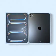 Image of Apple iPad Pro 11-inch (M5) - 256GB - Wi‑Fi+Cellular - Space Black - EXTRAS