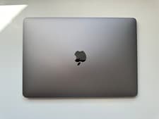 Image of 2017 MacBook Pro 13 Touch Bar" (256GB SSD 8GB) (LOW CYCLE COUNT)