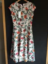 Image of NOW REDUCED!! BNWT HOBBS TIA EMBOIDERED DRESS