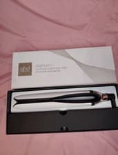 Image of GHD Platinum Plus Hair Straightener White