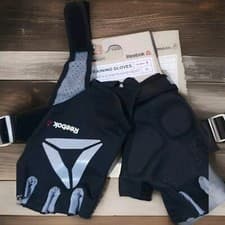 Image of Reebok Training Gloves Weight Lifting Padded Gym Workout Fitness Size M only