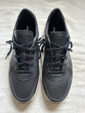Image of CLARKS MENS TRAINERS NAVY LEATHER COUIR MARINE SNEAKERS SHOES UK SIZE 11 EUR 46