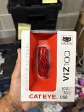 Image of Cateye Viz 100 Rear Bike Light (n2