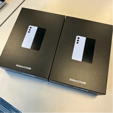 Image of NEW SEALED Samsung Galaxy Z Fold5 5G 512GB 256GB SM-F946B SIM-Free Smartphone
