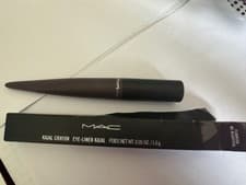 Image of MAC FLOURISH ME BEAUTIFUL KAJAL CRAYON