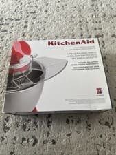 Image of KitchenAid stand Mixer 1-piece Pouring Shield