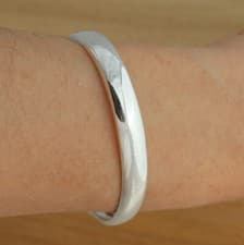Image of Solid 925 Sterling Silver Bangle Bracelet Plain Oval 8 mm D-Shape UK Hallmarked