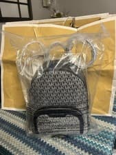 Image of MICHAEL KORS Jaycee Medium Ombré Signature Logo Zip Pocket BackpackNavy NWT