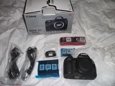 Image of NEW / UNUSED Canon EOS 5D Mark IV 30.4MP Digital SLR Camera Body only