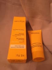 Image of DECLEOR HYDRAFLORAL SKIN PERFECTING CONCENTRATE WHITE PETAL 30ML PLUS 15ML CREAM