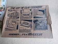 Image of Romertopf #110 Terra Cotta Clay Baker and Roaster Baking Oven NIB