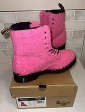 Image of Dr. Martens Woman’s 1460 8 Eye Boot-US 8, UK 6 Lux Borg Pink Furry Boot (NIB)