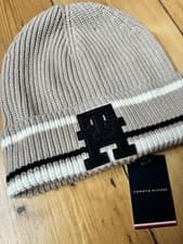 Image of Tommy Hilfiger TH Logo Monogram Beanie Beige / Light Brown One Size BNWT