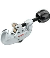 Image of RIDGID Screw Feed No.30 Tubing And Conduit Cutting Tool 79mm Capacity 32940