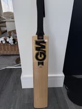 Image of Cricket Bat