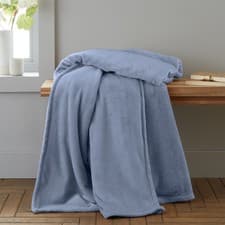 Image of Catherine Lansfield Raschel Velvet Touch Throw 130 x 170cm 11 Colour Options