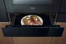 Image of Siemens BI710C1B1B iQ700 14cm built-in Warming Drawer