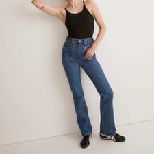 Image of Madewell The Perfect Vintage Flare Patch Pocket Jeans | Size 30