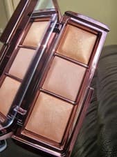 Image of Hourglass Ambient Lighting Pallete Volume 3 BNIB 💯 Genuine RRP £70