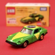 Image of FLAG OF THE WORLD TOMICA BRAZIL NISSAN Fairlady Z APITA Original Takara Tomy