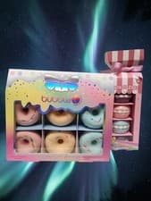 Image of Bubble T Donut & Macaron Bath Fizzers Gift Set Bundle Vegan Cruelty-Free