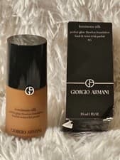 Image of Giorgio Armani Luminous Silk Perfect Glow Flawless Foundation 30ml Choose Shade