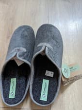 Image of Cotswold Blackbird Mule Slipper Grey UK SIZE 10