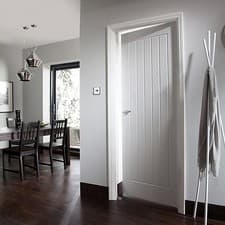Image of Cottage Unglazed White Woodgrain Internal Door 1981x686x35mm Panel Slab Home New