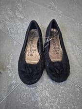Image of Ladies Flat Black Sparkly Shoes Size 3 Ballet