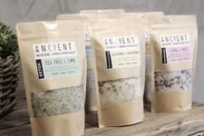 Image of Himalayan Bath Salt Blends with Essential Oils & Dried Florals - 500g