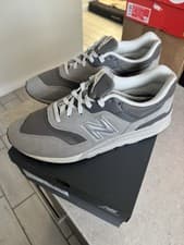Image of New Balance 997H Grey Men's Trainers
