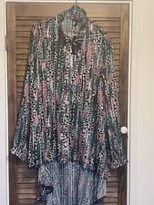 Image of BNWT New Look Ladies Metallic Animal Print Blouse: Size 18