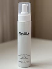 Image of Medik8 Calmwise Soothing Cleanser 250ml - PROFESSIONAL SIZE