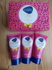 Image of AVON Care Beautiful Hands Gift Set Moisturising Hand Care Treats 50ml x3