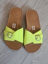 Image of fitflops iqushion adjustable buckle leather slides size 4