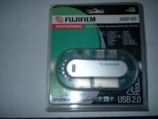 Image of Fujifilm Professional DCR2-161 USB 2.0 3 port Hub Digital Card Reader 16 in 1 